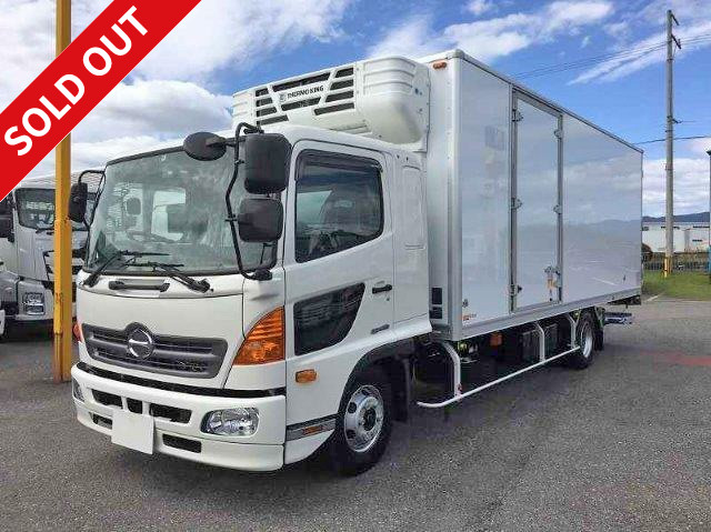 [Lease de Sugu Nori exclusive] 2017 model Hino Ranger medium-sized refrigerated van 6200 wide with storage PG [medium temperature setting] rear wheel air suspension 240 horsepower