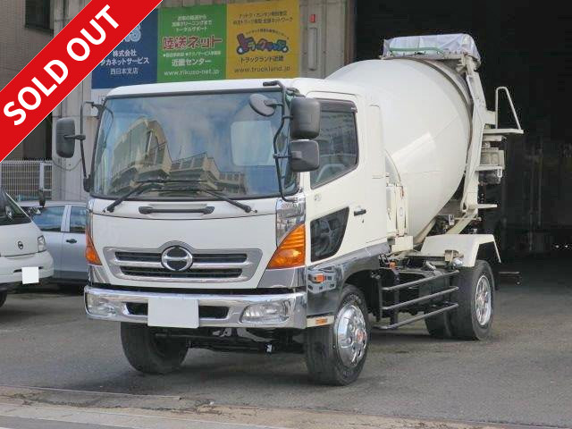 2005 Hino Ranger Heavy-duty concrete mixer truck, manufactured by Shinmaywa, drum capacity 6.0m3, vehicle inspection valid until January 2019