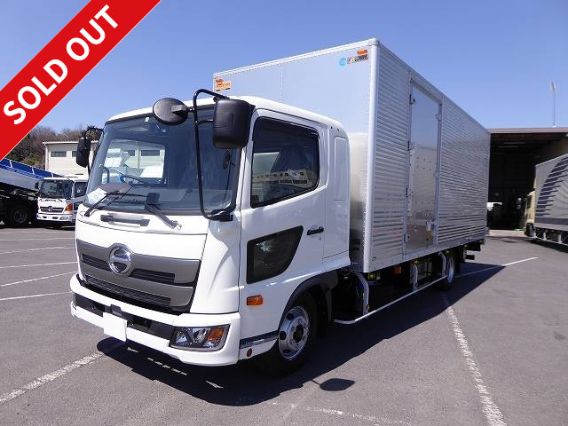 [Lease de Sugu Nori exclusive vehicle] 2018 model Hino Ranger medium-sized aluminum van 6200 wide with rear air suspension and combination gate 240PS