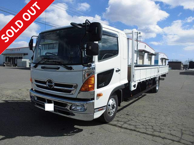 2017 Hino Ranger, medium-sized flatbed, 6700 wide, cold weather specification, heated mirrors, chrome-plated aluminum wheels