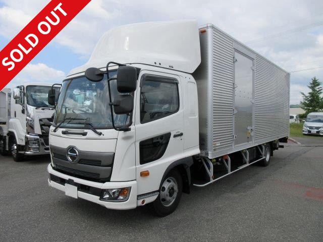 <New Model> 2018 Hino Ranger Medium Aluminum Van 6700 Wide Rear Air Suspension with Combination Gate 240PS