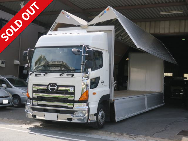 2017 Hino Profia Large aluminum wing High roof Low floor 4 axle Rear wheel air suspension Vehicle inspection valid until March 2019!