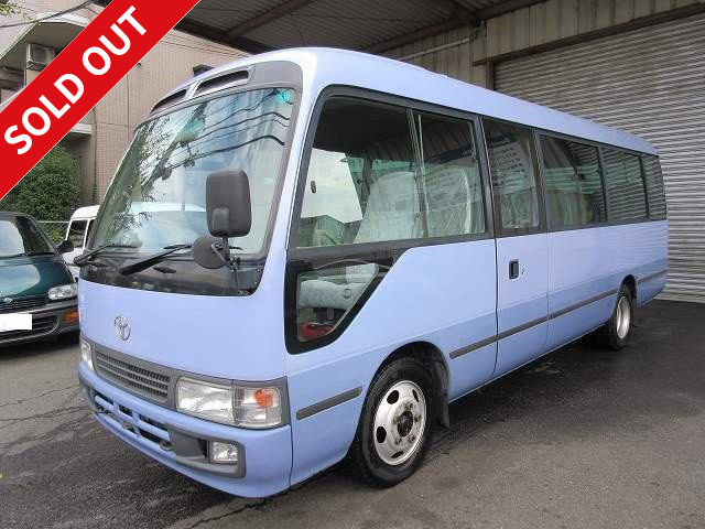 We are currently accepting rentals of a 2004 Toyota Coaster Microbus with a capacity of 29 passengers and automatic doors (sliding type)!