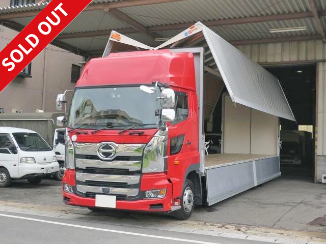 [New model] 2017 Hino Profia, large aluminum wing, low floor 4-axle, high roof, chrome plated, rear air suspension, maintenance inspection record book included