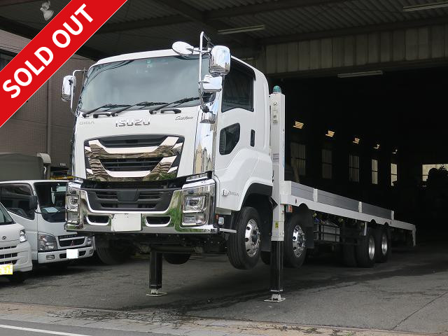 Now on lease! 2018 Isuzu Giga self-loader, high jack specification, custom vehicle, winch, radio control, dealer inspection record book included