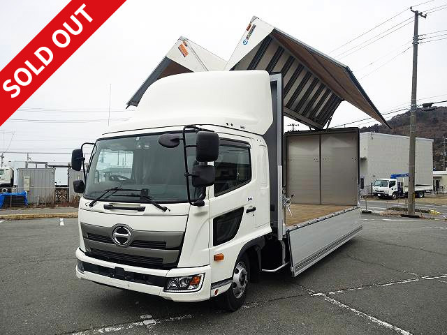 We have completed the lease! New model 2017 Hino Ranger, medium-sized aluminum wing, 6200 wide, with dealer record book