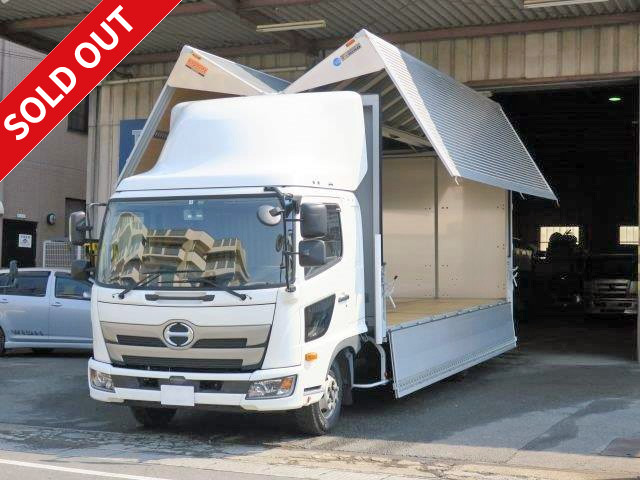 We have just leased out our new 2018 Hino Ranger medium-sized aluminum wing 6200 wide, with dealer maintenance and inspection record book!