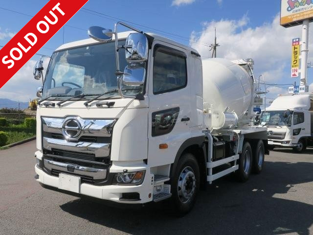 2019 model Hino new Profia large concrete mixer 2 differentials Kayaba drum capacity 8.7m3 Electric hopper lid