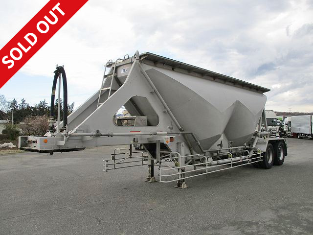 2005 model Trex cement bulk semi-trailer, drum capacity 22.0m3, load capacity 22 tons, electric outrigger 