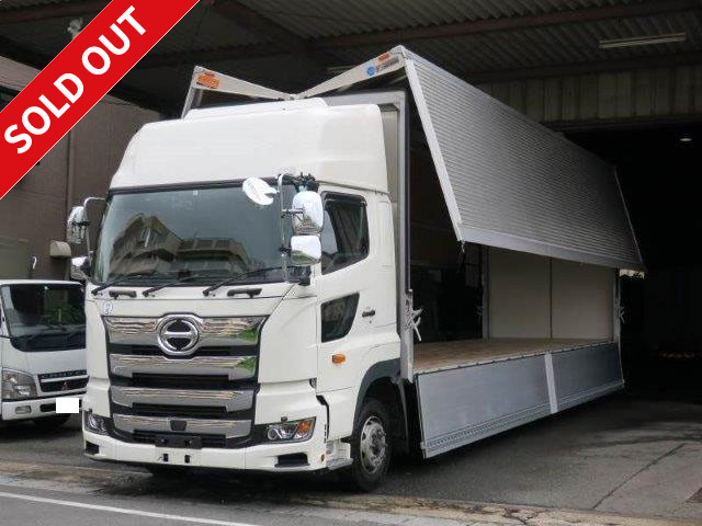 Now leased! 2019 Hino Profia, 4-axle low-floor, large aluminum wing, high roof, rear air suspension, retarder included, dealer inspection record book included!