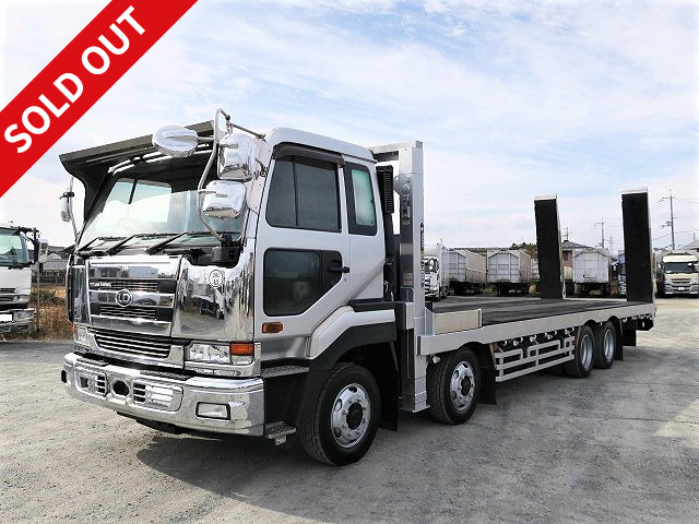 2003 model UD Trucks Quon large self-loader 4-axle low-floor 12.1t load capacity Tadano high jack Auto-slider type running board winch Radio-controlled retarder *Actual mileage on meter: approx. 555,000km! *