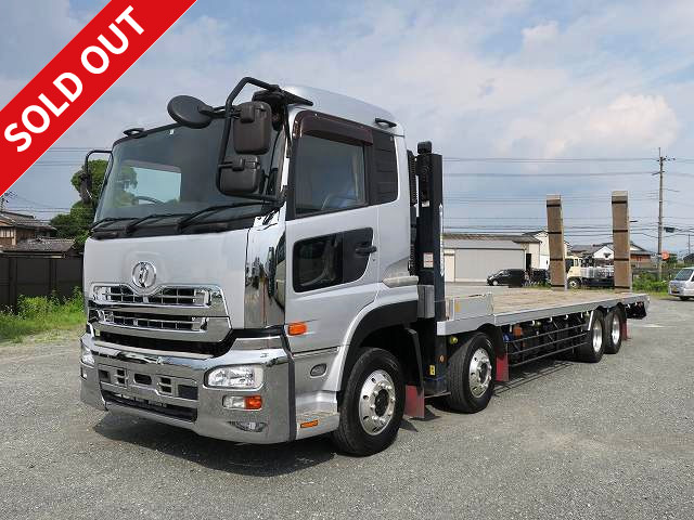 2008 model UD Trucks Quon large self-loader, 4-axle low-floor, Tadano high jack, 410 horsepower, automatic stepping board, winch, radio-controlled retarder, aluminum wheels