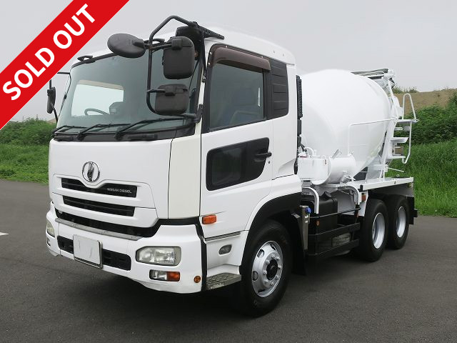 2006 UD Trucks Quon Large concrete mixer truck 2 differentials Kayaba Drum capacity 8.9m3 Electric hopper cover * Actual mileage approx. 290,000km / Vehicle inspection valid until October 2022 *