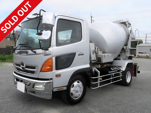 2007 Hino Ranger Heavy-Duty Concrete Mixer Truck, Kayaba, Drum Capacity 5.6m3, Loading Capacity 6.92t, Manual Hopper Cover *Approximately 300,000km on meter/Inspection valid until October 2022*