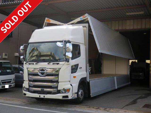 Now on lease! 2019 model Hino Profia, 4-axle low-floor, large aluminum wing, high roof, rear air suspension, retarder, maintenance and inspection record book included 