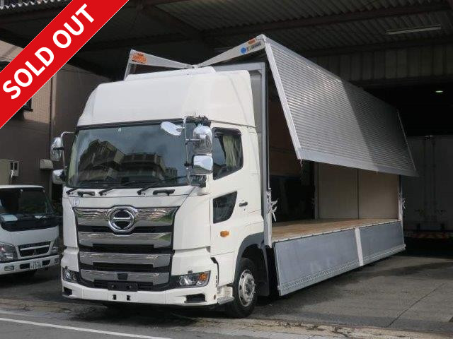 Now leased! 2019 Hino Profia, 4-axle low-floor, large aluminum wing, high roof, rear air suspension, retarder included, dealer inspection record book included!