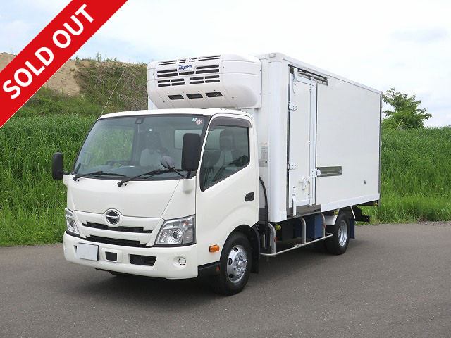 Now on lease! 2022 Hino Dutro 3t refrigerated van, wide and long, made by Topre, low temperature setting, two-layer, both side doors, standby, cooling curtain, 150 horsepower [medium-sized vehicle license compatible *excluding 5t limited] ★Dealer inspection record book included★