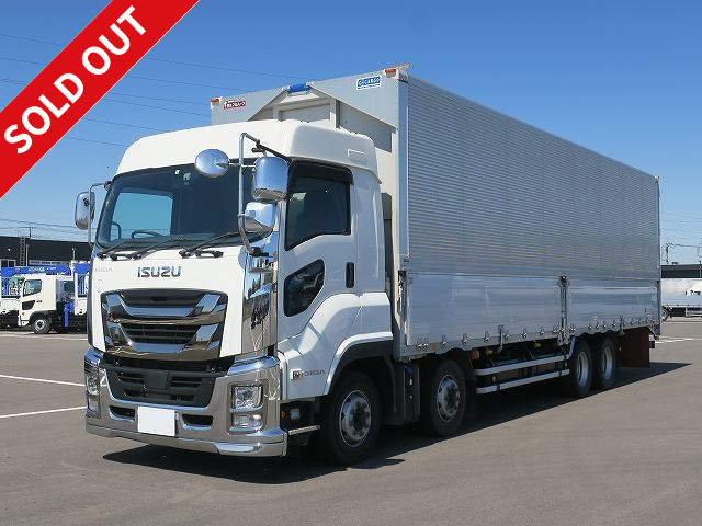 Now on lease! 2017 Isuzu Giga, 4-axle low floor, large aluminum wing, rear air suspension, retarder included, dealer inspection record book included