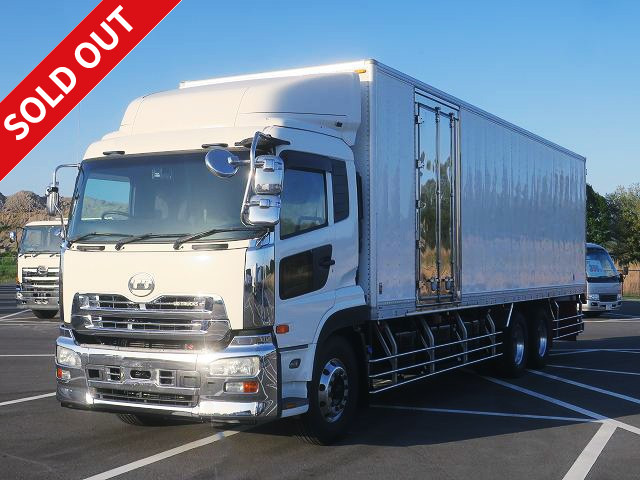 2011 UD Trucks Quon Large refrigerated van, 2-tier, made by Mitsubishi Heavy Industries, -30 degree setting, left side door, 2 rear axles, with standby, 4-row jolder, keystone floor, aluminum wheels