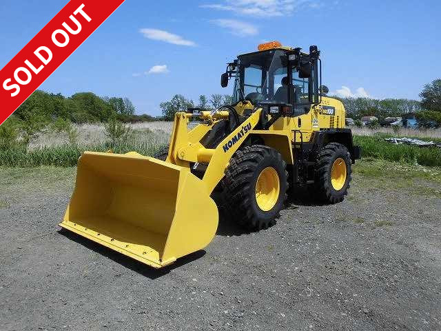 2018 Komatsu WA100 8-inch wheel loader with cabin, snow removal model, approx. 38 hours