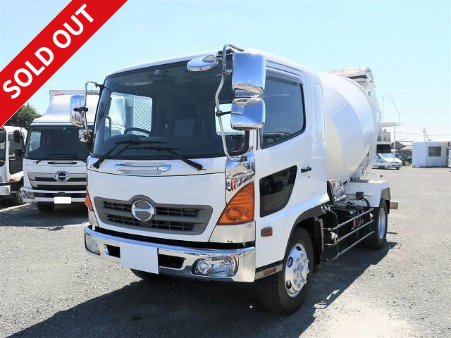 2006 Hino Ranger Heavy Duty Concrete Mixer Truck, manufactured by Kyokuto Kaihatsu, drum capacity 6.3m3, *Inspection valid until April 2011*