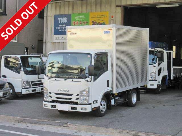 2018 Isuzu Elf small aluminum van, standard 10-foot short, fully low floor, 2-ton loading capacity, ETC and rear-view camera included, 5-ton limited license for medium-sized vehicles!