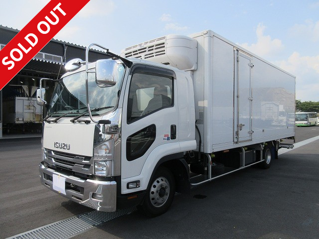 Now available for rental! 2018 Isuzu Forward refrigerated van, 6200 wide, with storage PG, Topre -30 degree setting, rear air suspension, 240 horsepower, with cooling curtain, and dealer inspection record book included