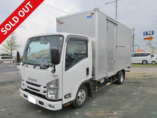 2018 Isuzu Elf small aluminum van, standard long, low floor, left side door, 2t load capacity, 5t limited license for medium-sized vehicles! Available for rental!