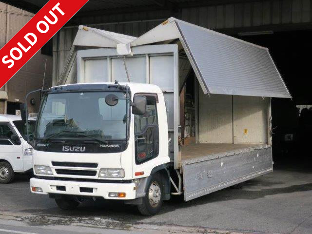 2006 Isuzu Forward Medium Aluminum Wing 6200 Standard with Actual Mileage on Odometer! Approximately 354,000km!