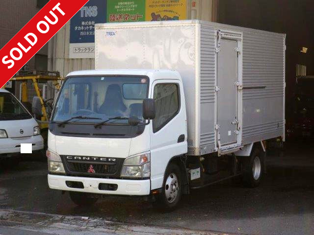 2006 Mitsubishi Fuso Canter 2t aluminum van, standard long, left side door, actual mileage approximately 258,000km!