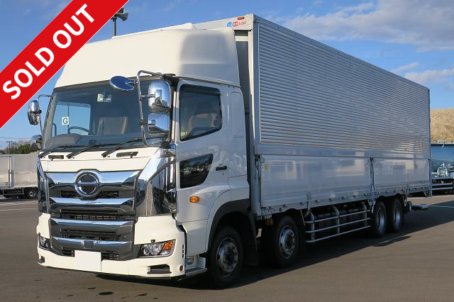 Now on lease! 2017 Hino Profia, 4-axle low-floor, large aluminum wing, high roof, with retractable parking gear, rear air suspension, retarder, dealer maintenance inspection record book included