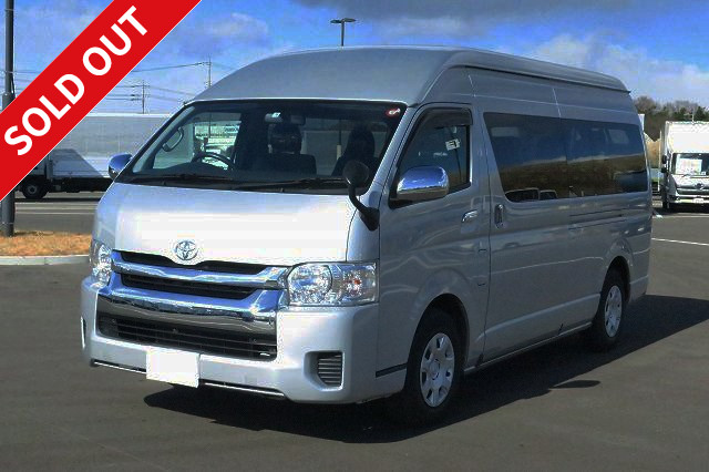 Now available for rental! 2017 Toyota Hiace Wagon Grand Cabin 10-seater gasoline vehicle with navigation and dealer inspection record book