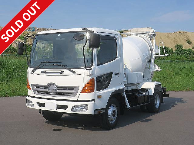 2006 Hino Ranger Medium-sized concrete mixer truck, manufactured by Kayaba Industries, drum capacity 3.2m3 ★Approximately 147,000km on the meter! /Inspection valid until June 2022★