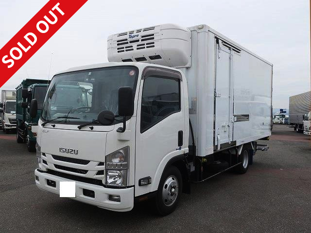 2018 Isuzu Elf small refrigerated van, wide and long, storage PG, Topure -30 degree setting, 2t load capacity, dealer inspection record book included