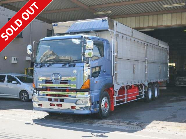 2004 Hino Profia large chip transport vehicle with high floor, two rear axles, rear air suspension, and aluminum wheels on the front